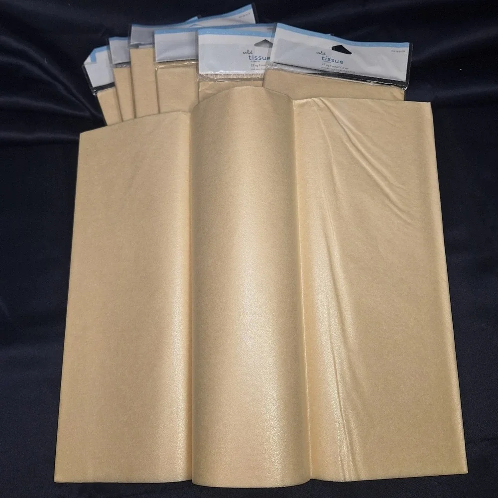 Vintage Gold Shimmer 20 x 26